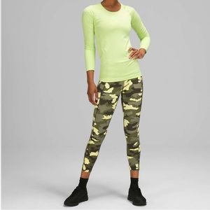 Lululemon Fast and Free High Rise Crop 23"
Heritage 365 Camo Crispin Green Multi